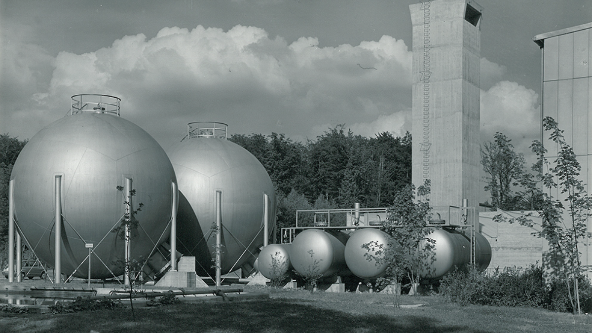 Construction of the air supply of the gasdynamic test facility