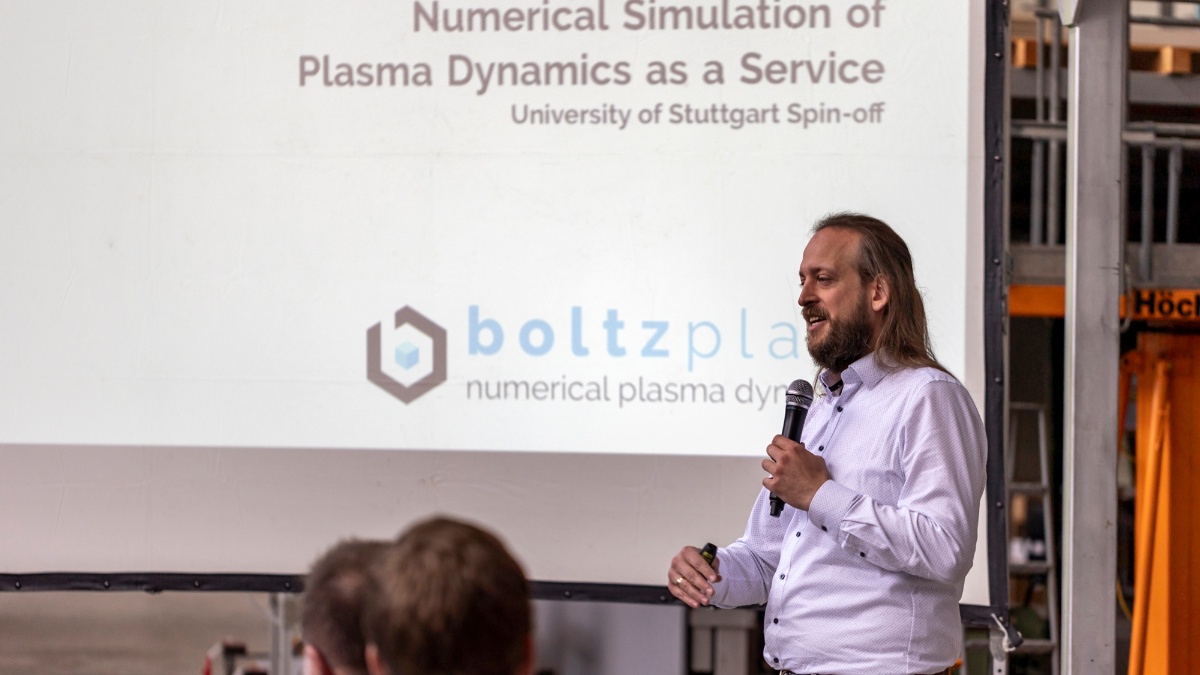 Presentation by Stephen Copplestone: Experiences with the spin-off boltzplatz.eu